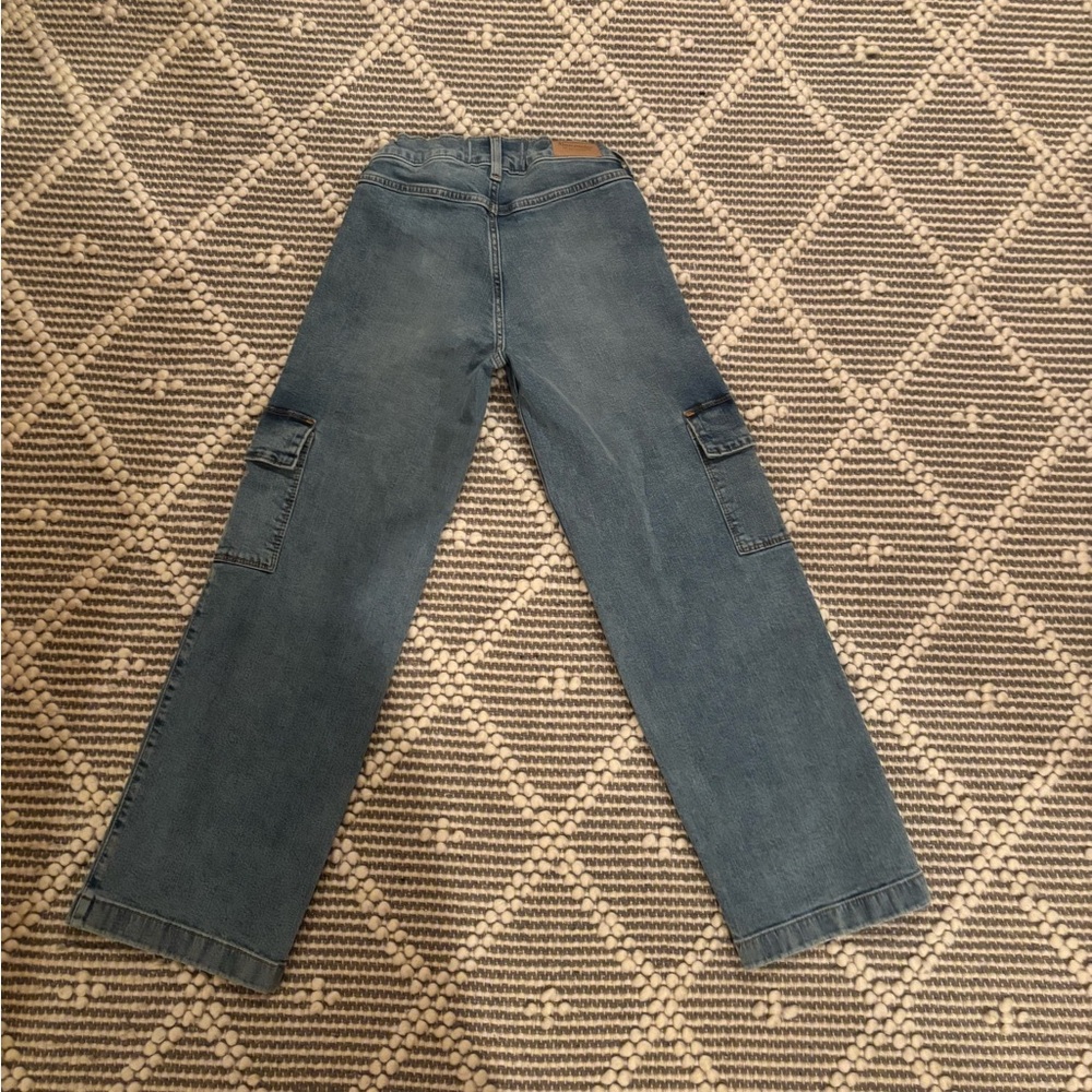 Abercrombie kids, size 11/12, high-rise, mid wash cargo denim jean